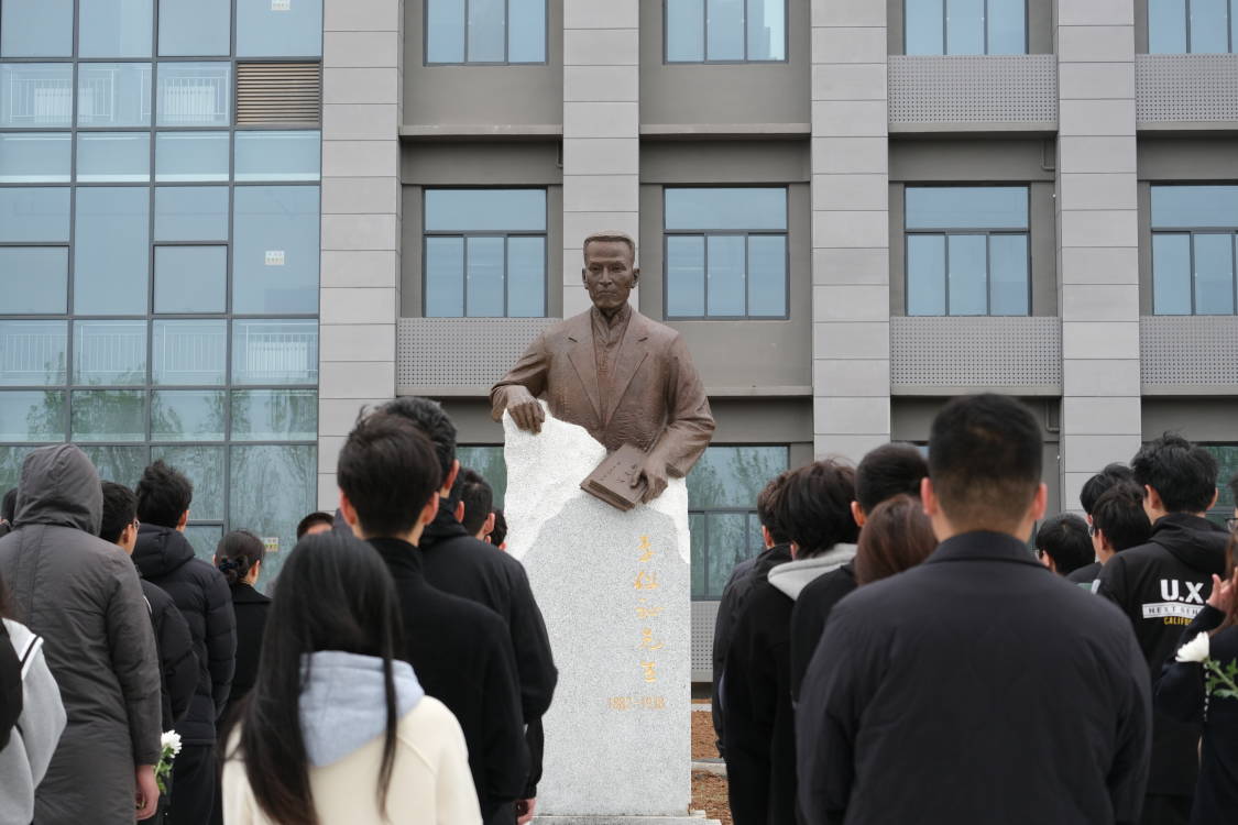 c6dab713cd5040a6add1abec188ef790.jpg c6dab713cd5040a6add1abec188ef790.jpg