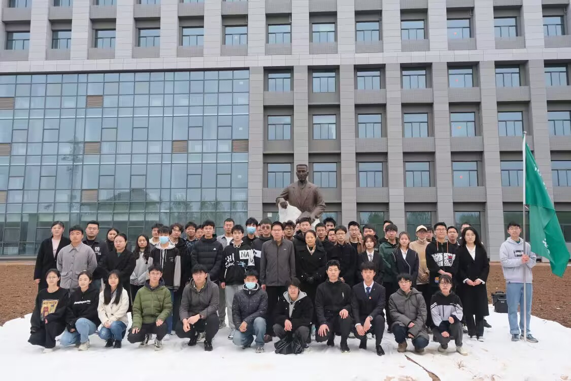 b99d2906f71a4b078aeb3de69ab385a0.jpg b99d2906f71a4b078aeb3de69ab385a0.jpg